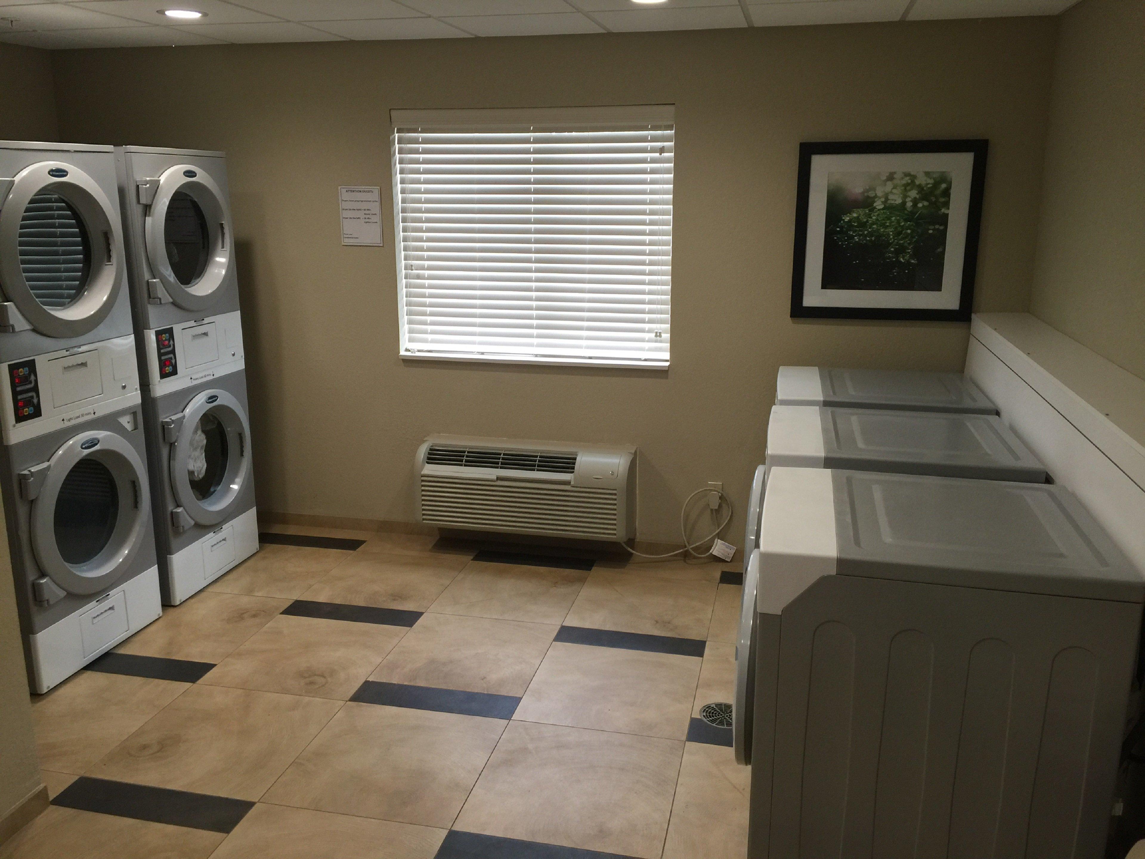 Candlewood Suites Woodward By Ihg Zewnętrze zdjęcie