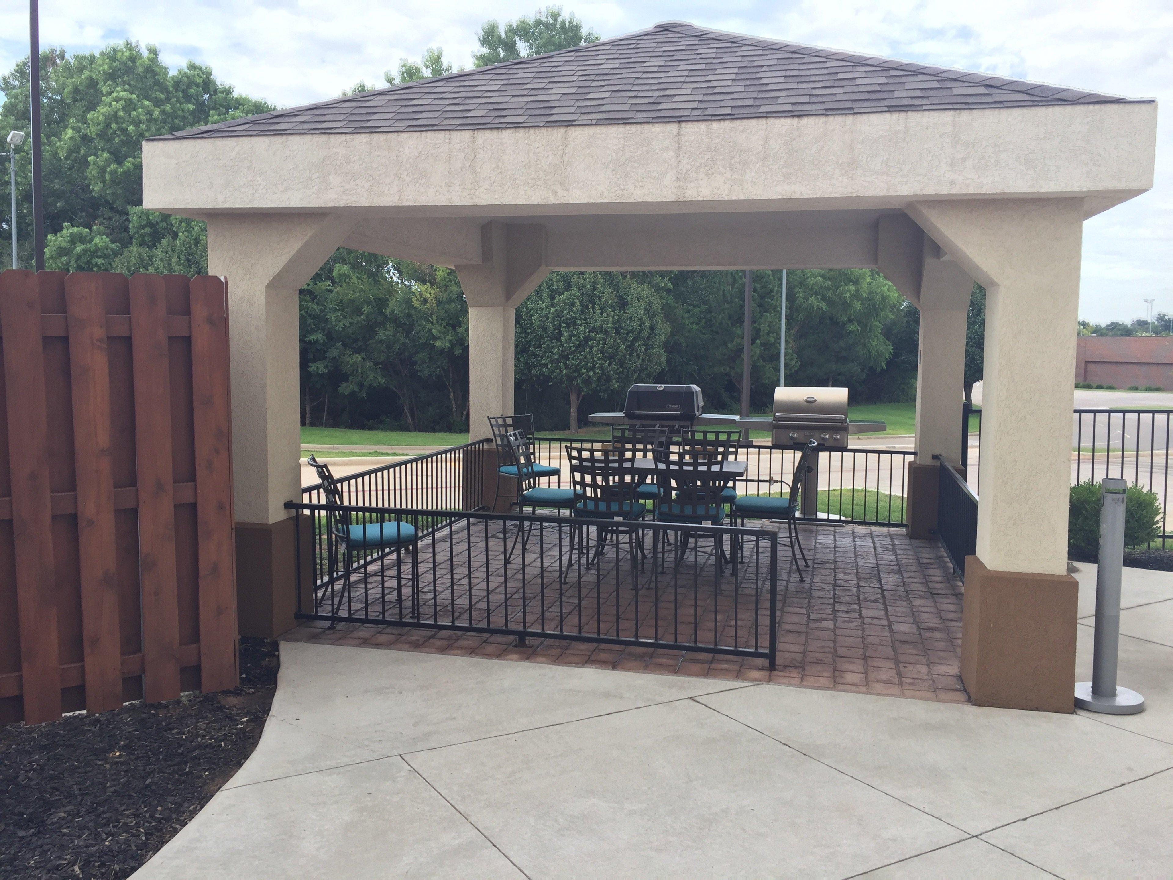 Candlewood Suites Woodward By Ihg Zewnętrze zdjęcie